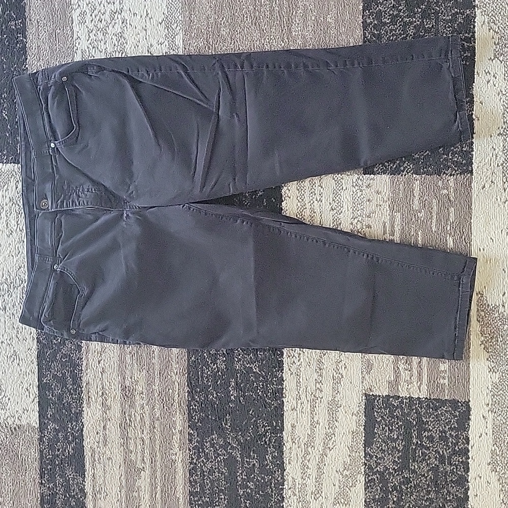 Crop Pants